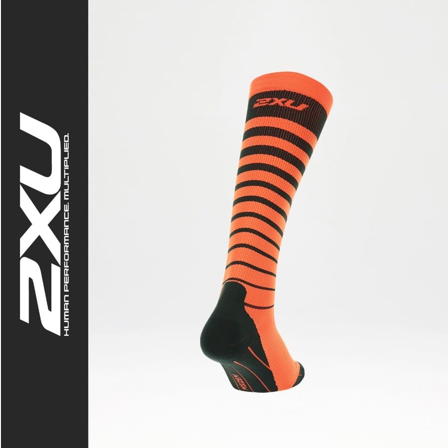 MA4007_1.jpg Skarpetki Striped Run Compression Socks